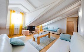 Apartment Kris